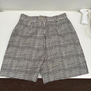 Issac Mizrahi Dress Shorts - White and Black Checker